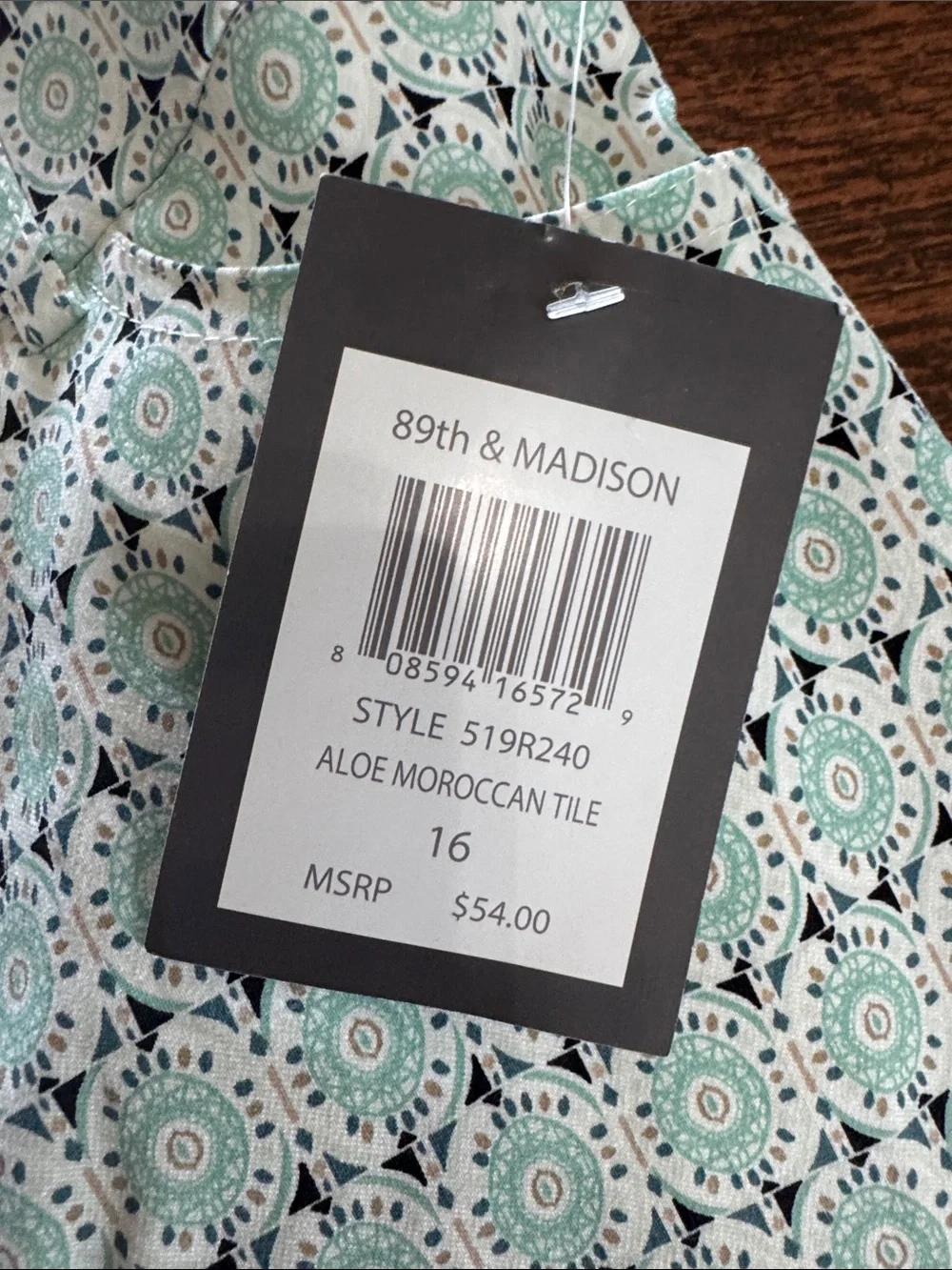 89th & Madison lightweight patterned